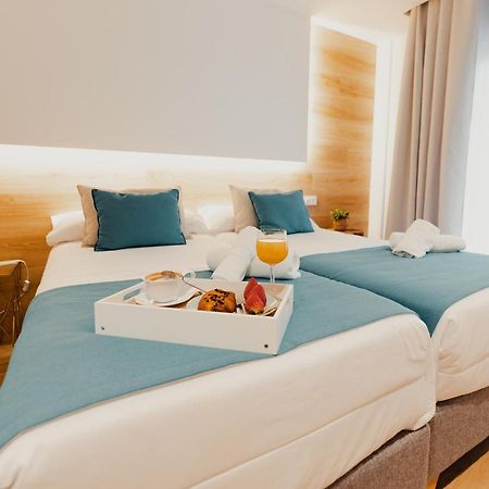 Hotel Lotus Caldas De Reis Buitenkant foto